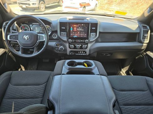 Used 2025 RAM 1500 Warlock AWD/4WD image 5