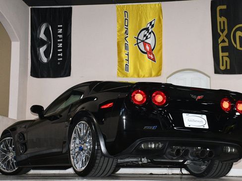 Used 2011 Chevrolet Corvette ZR1 w/ Preferred Equipment Group RWD image 86