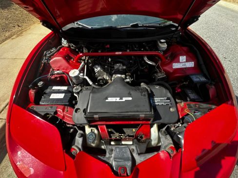 Used 2001 Pontiac Firebird Trans Am RWD image 11