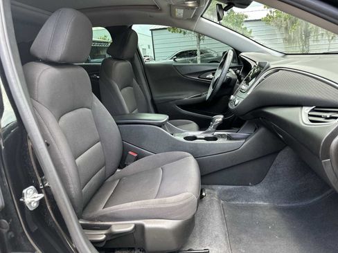 Certified 2023 Chevrolet Malibu LT w/ Midnight Edition FWD image 19