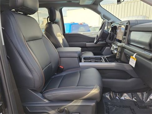 New 2026 Ford F350 Lariat w/ Black Appearance Package image 18