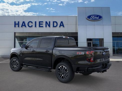 New 2025 Ford Ranger Lariat w/ FX4 Off-Road Package AWD/4WD image 4