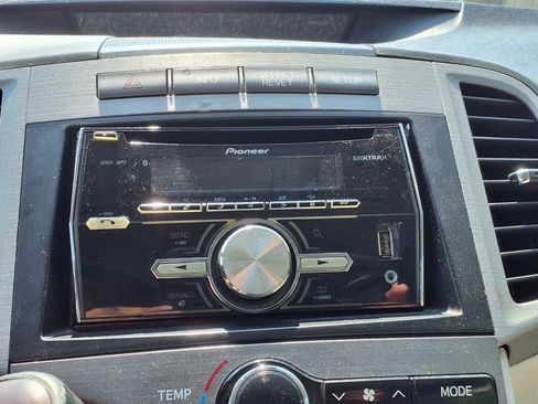 Used 2009 Toyota Venza AWD image 13