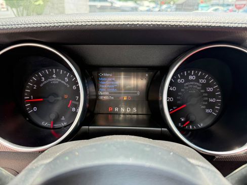 Used 2019 Ford Mustang GT RWD image 34