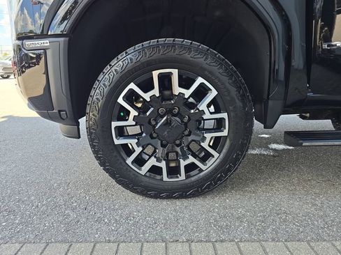 New 2025 GMC Sierra 2500 Denali w/ Denali Reserve Package image 31