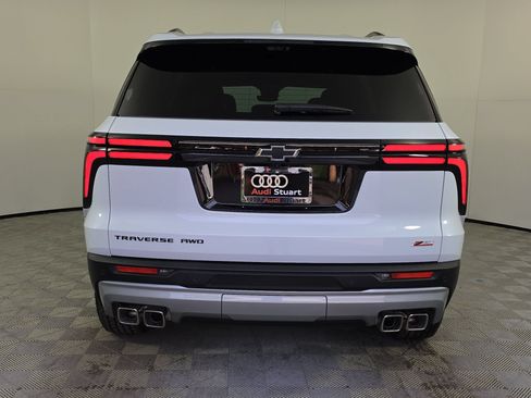 Used 2026 Chevrolet Traverse Z71 w/ Enhanced Driving Package AWD/4WD image 6
