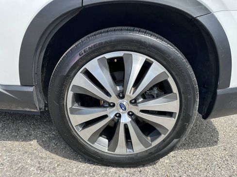 Used 2019 Subaru Ascent Limited AWD/4WD image 10
