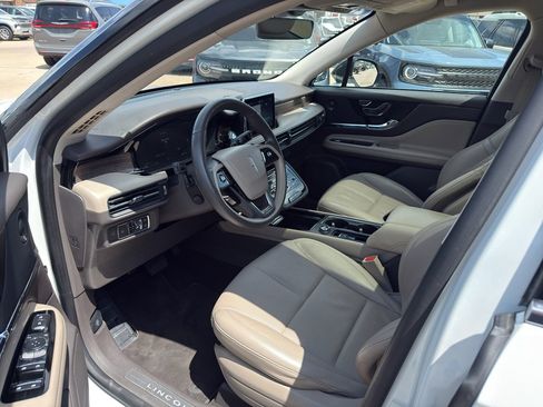 Used 2020 Lincoln Corsair Reserve w/ Equipment Group 201A AWD/4WD image 9