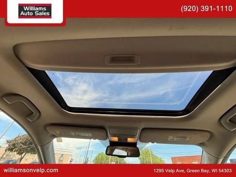Used 2016 Honda CR-V Touring image 2