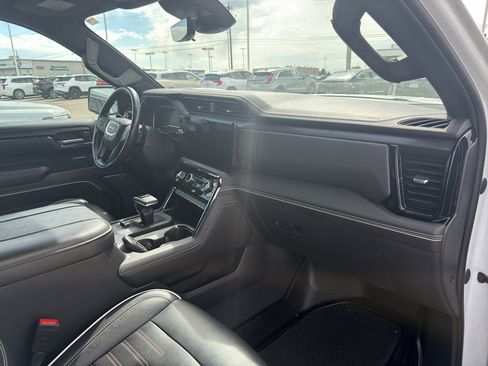 Certified 2023 GMC Sierra 1500 AT4X AWD/4WD image 21