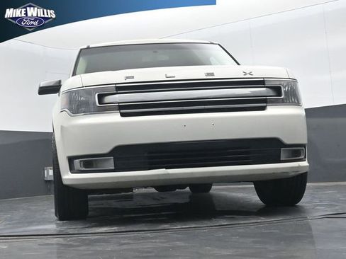 Used 2013 Ford Flex SEL image 18