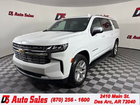 Used 2023 Chevrolet Suburban Premier RWD image 1