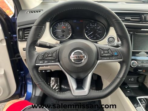 Used 2022 Nissan Rogue Sport SL AWD/4WD image 13