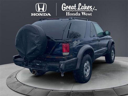 Used 2002 Chevrolet Blazer LS w/ Preferred Equipment Group image 5