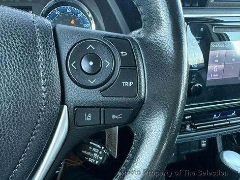 Used 2019 Toyota Corolla SE image 20