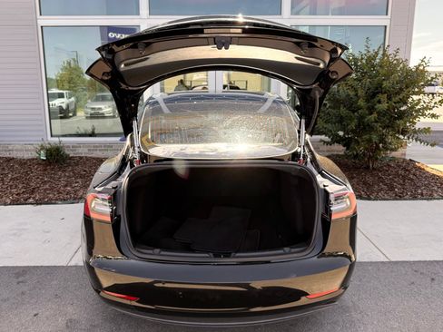 Used 2019 Tesla Model 3 Long Range AWD/4WD image 44