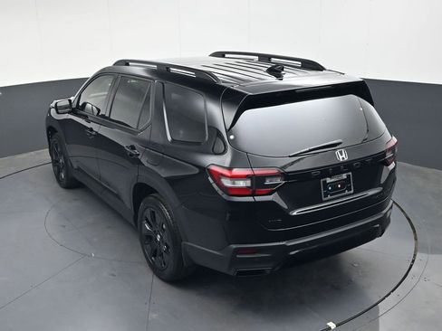 New 2026 Honda Pilot Black Edition image 23
