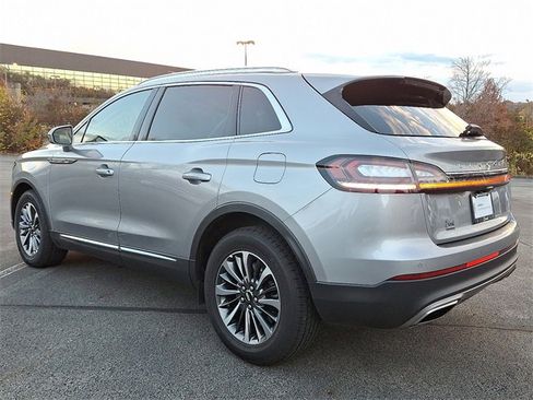 Certified 2023 Lincoln Nautilus AWD w/ Premium Package image 5