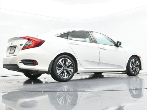 Used 2017 Honda Civic EX-T image 46