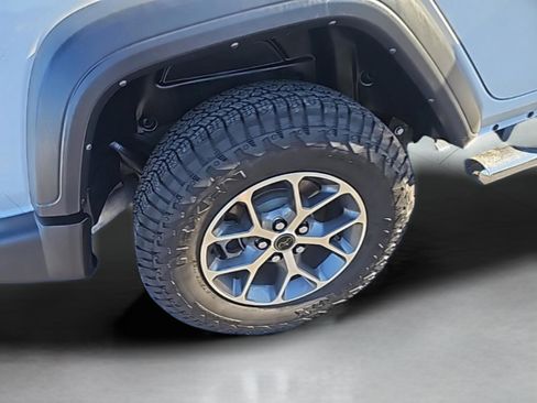 Used 2024 Jeep Wrangler Sport S image 16