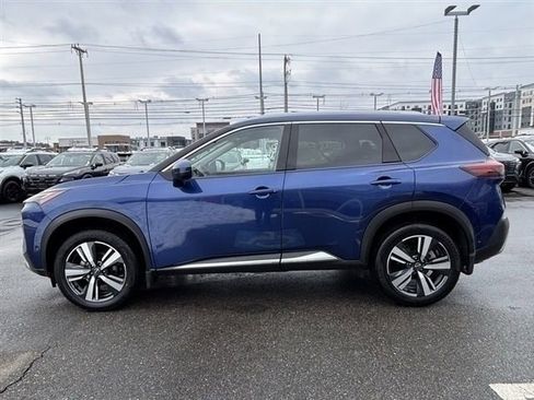 Used 2023 Nissan Rogue Platinum image 6