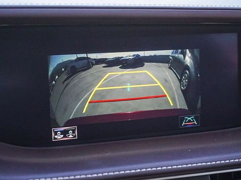 Used 2018 Lexus LS 500 image 23