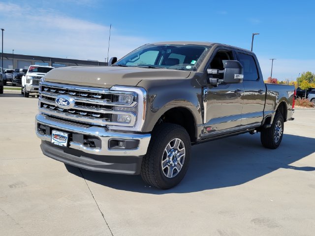 New 2027 Ford F350 Lariat w/ Lariat Ultimate Package AWD/4WD image 4