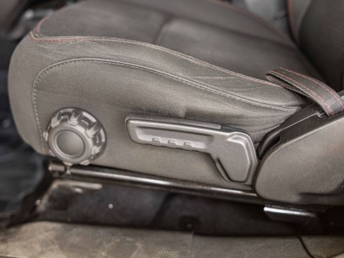 Used 2020 Jeep Wrangler Unlimited Rubicon w/ Dual Top Group image 21