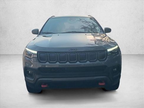Used 2022 Jeep Compass Trailhawk w/ Trailhawk Elite Group image 2