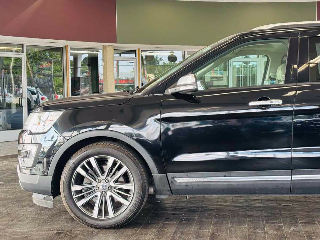 Used 2017 Ford Explorer Platinum AWD/4WD image 15