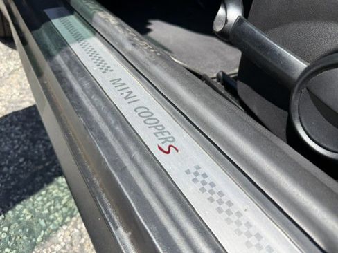 Used 2009 MINI Cooper S FWD image 9