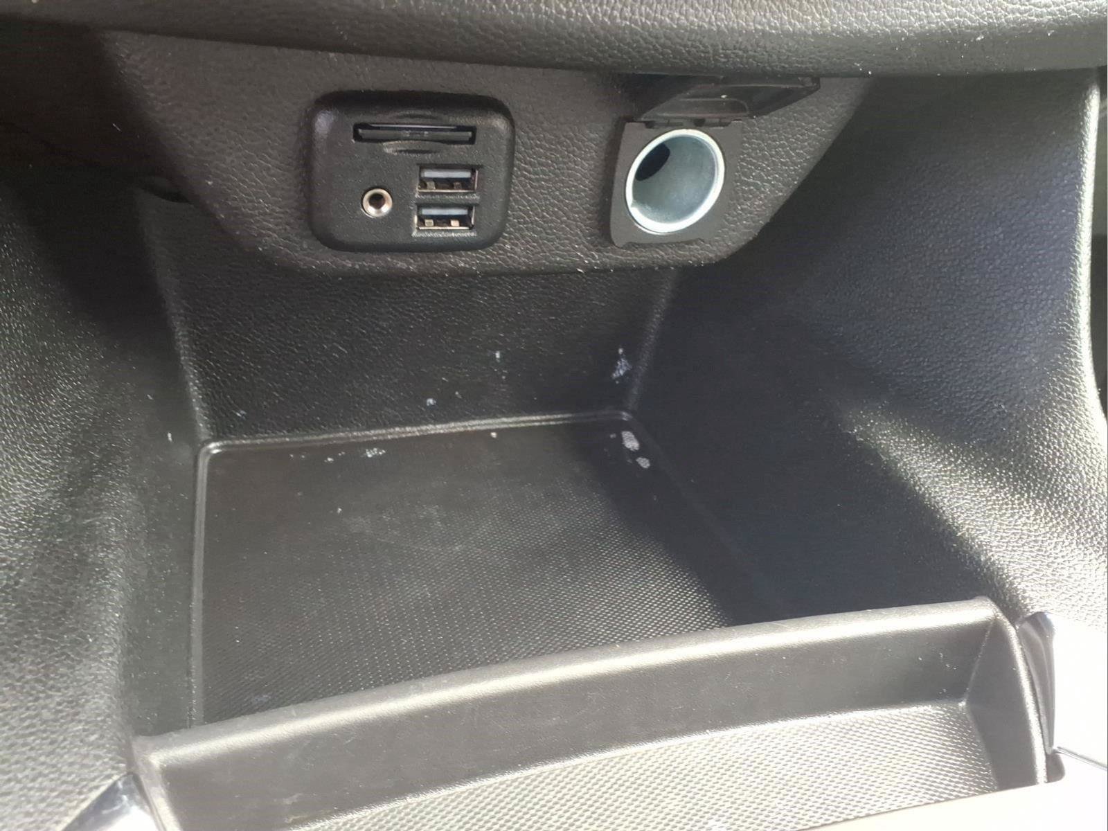 Used 2021 Chevrolet Traverse RS FWD image 24
