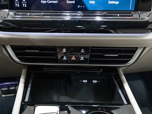 New 2026 Volkswagen Atlas SEL Premium R-Line AWD/4WD image 18