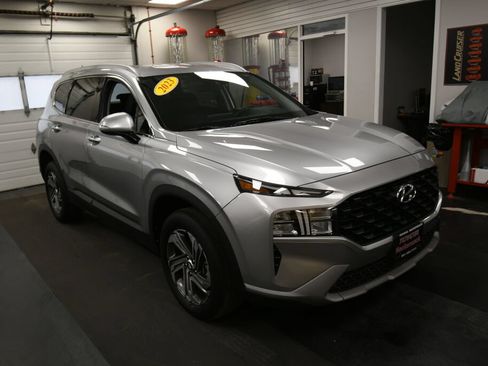 Used 2023 Hyundai Santa Fe SEL AWD/4WD image 2