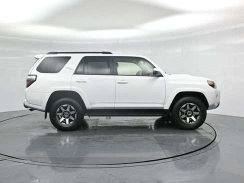 Used 2024 Toyota 4Runner TRD Off-Road image 25