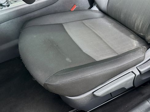 Used 2025 Nissan Sentra SV w/ All-Weather Package FWD image 21