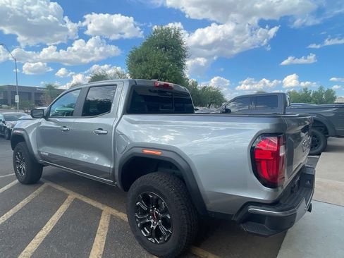 Used 2025 GMC Canyon Elevation w/ Convenience Package RWD image 5