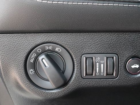 New 2023 Dodge Challenger SRT Hellcat image 11