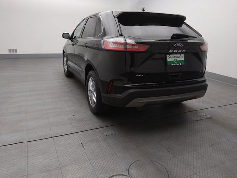 Used 2024 Ford Edge SEL image 6