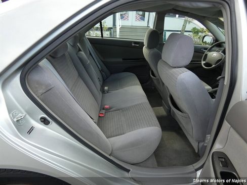 Used 2006 Toyota Camry LE image 50