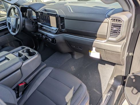 New 2026 Chevrolet Silverado 2500 LT image 14