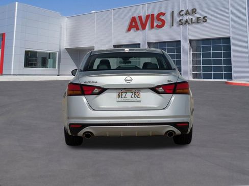 Used 2023 Nissan Altima 2.5 SL FWD image 7