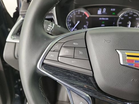 Certified 2025 Cadillac XT5 Premium Luxury AWD/4WD image 23