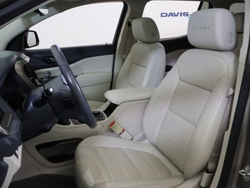 Used 2022 GMC Acadia Denali w/ Denali Ultimate Package image 22