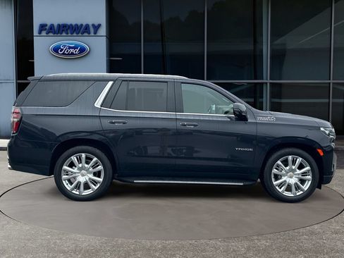 Used 2024 Chevrolet Tahoe High Country w/ Advanced Technology Package AWD/4WD image 9
