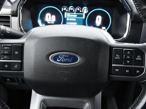 Used 2023 Ford F150 Lariat image 11