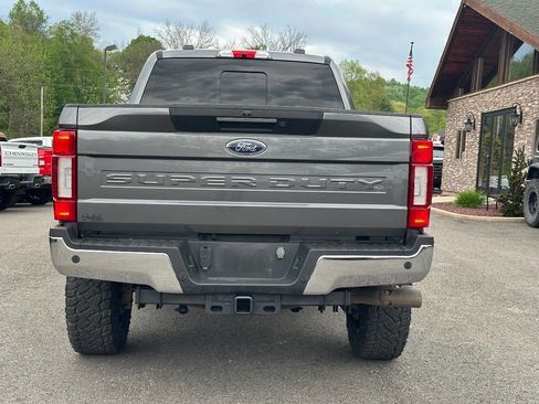 Used 2022 Ford F250 Lariat w/ Lariat Ultimate Package AWD/4WD image 4