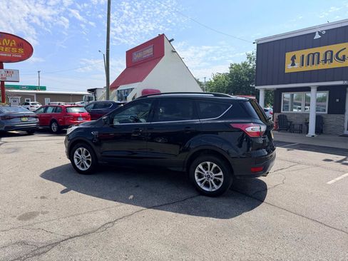 Used 2018 Ford Escape SEL AWD/4WD image 11