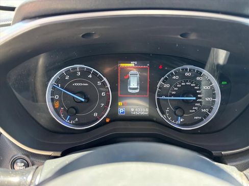 Used 2019 Subaru Ascent Limited AWD/4WD image 15