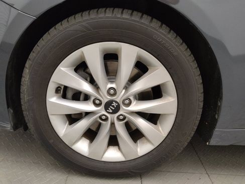 Used 2018 Kia Optima EX w/ Technology Package FWD image 31